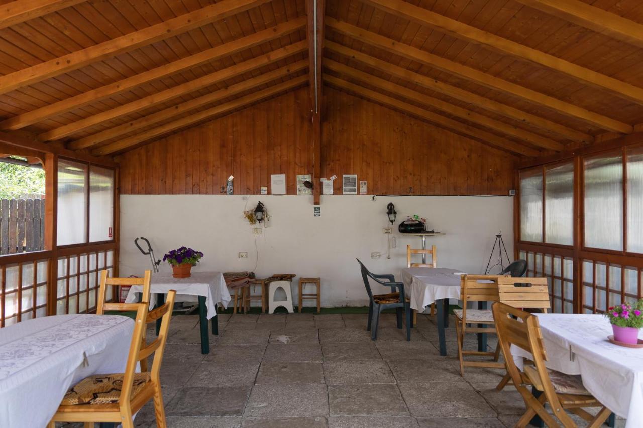 Pensiunea Montan Buşteni Exteriér fotografie